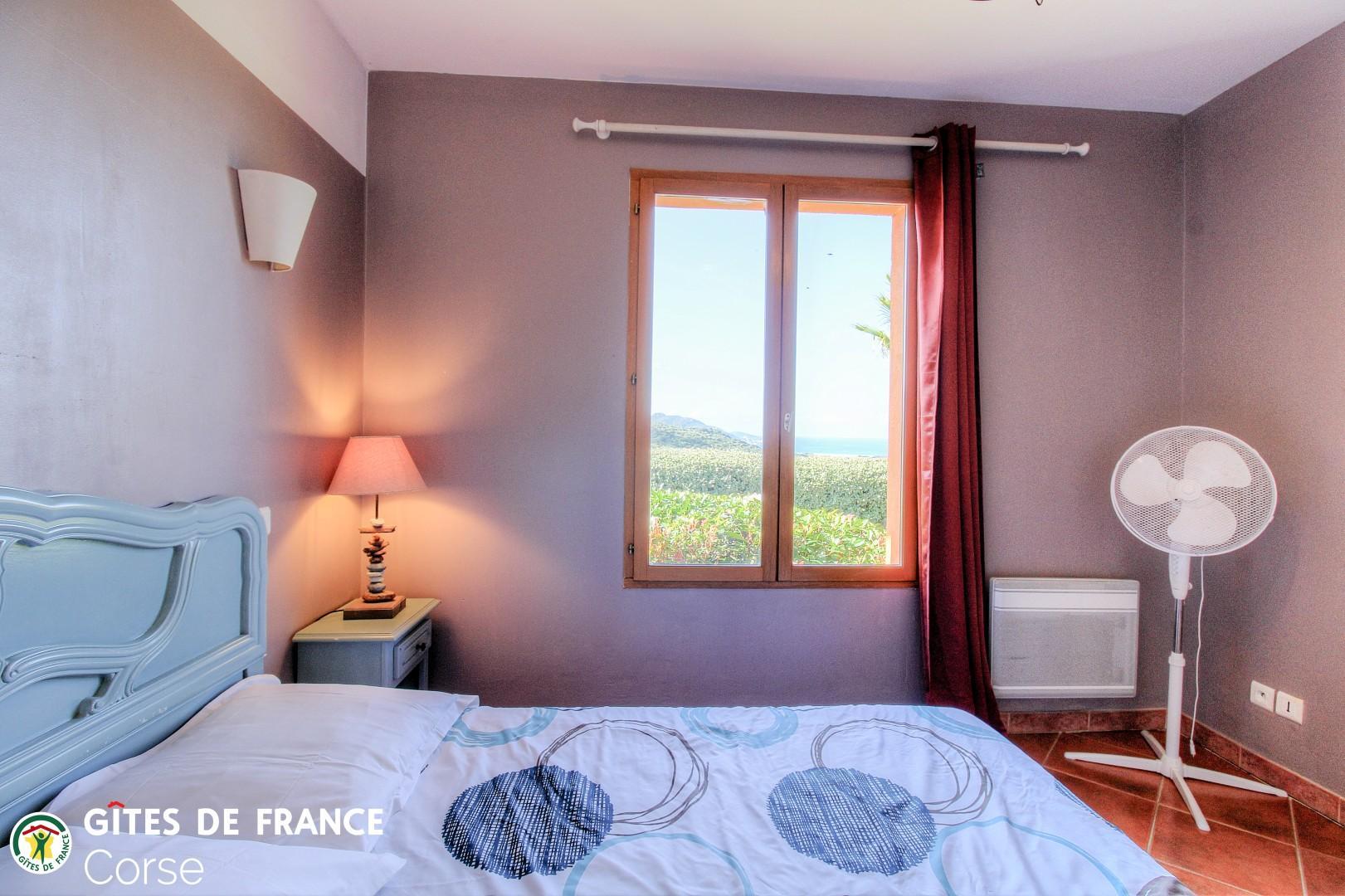G�te rural � Propriano en Corse : chambre
