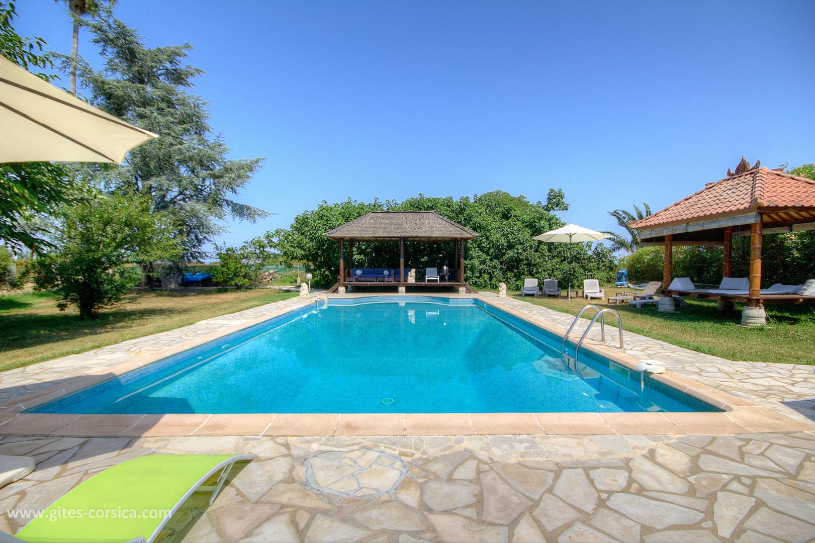 G�te rural 56123 � Querciolo en Haute Corse : les gazebos