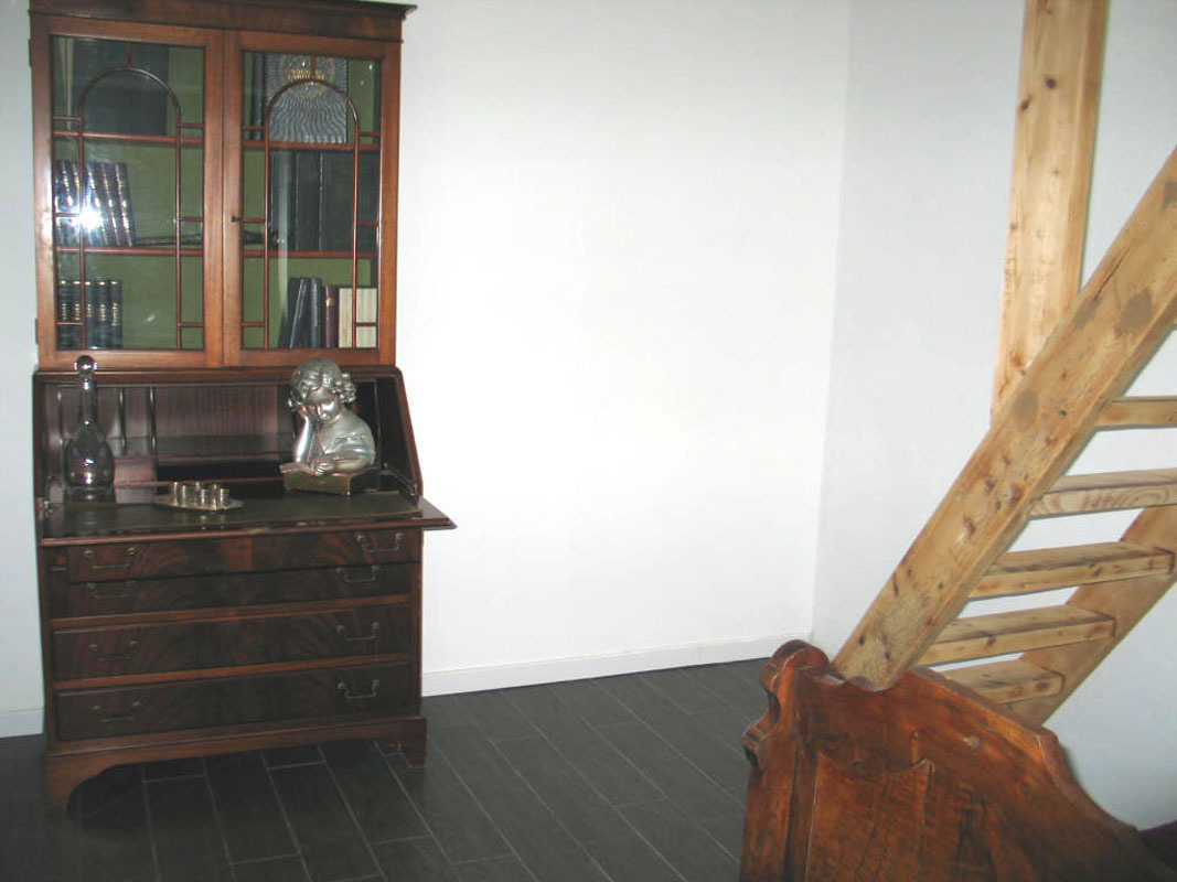G�te rural � Sari d'Orcino en Corse: acc�s � l'�tage