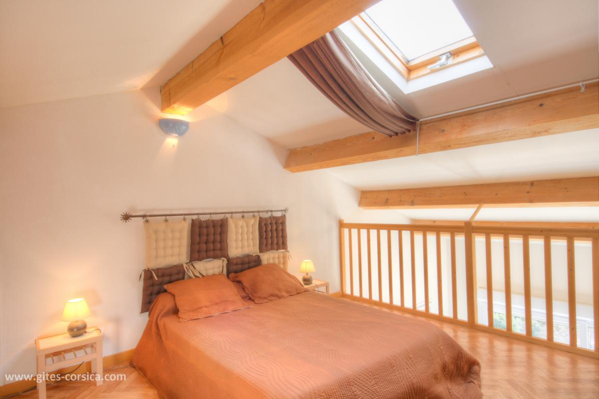G�te rural � Tasso en Corse : vue de puis les chambres