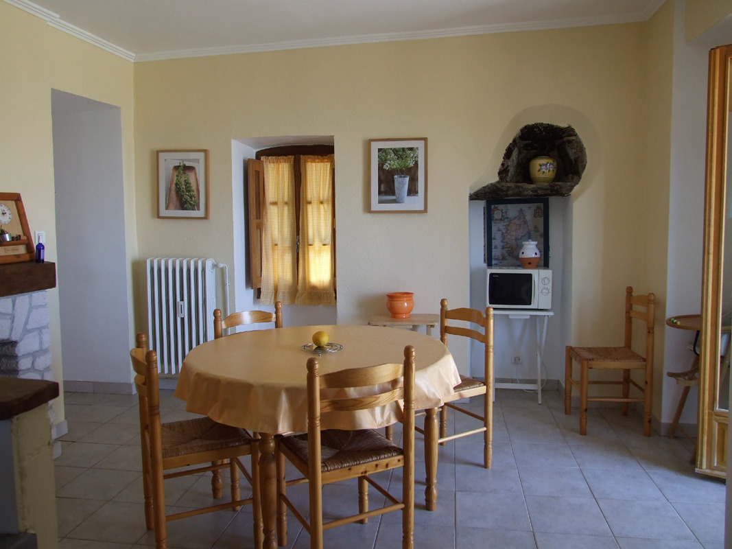 G�te rural � Gavignano en Haute-Corse : cuisine