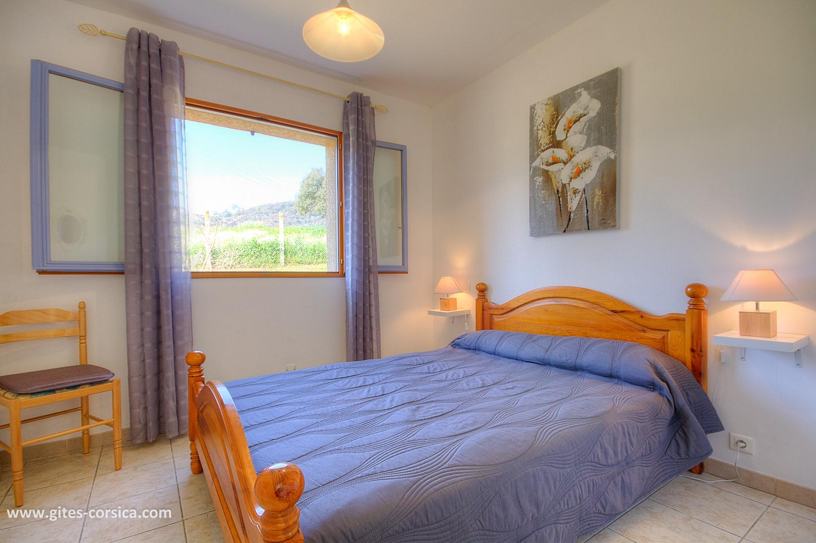 G�te rural � Ajaccio en Corse : chambre