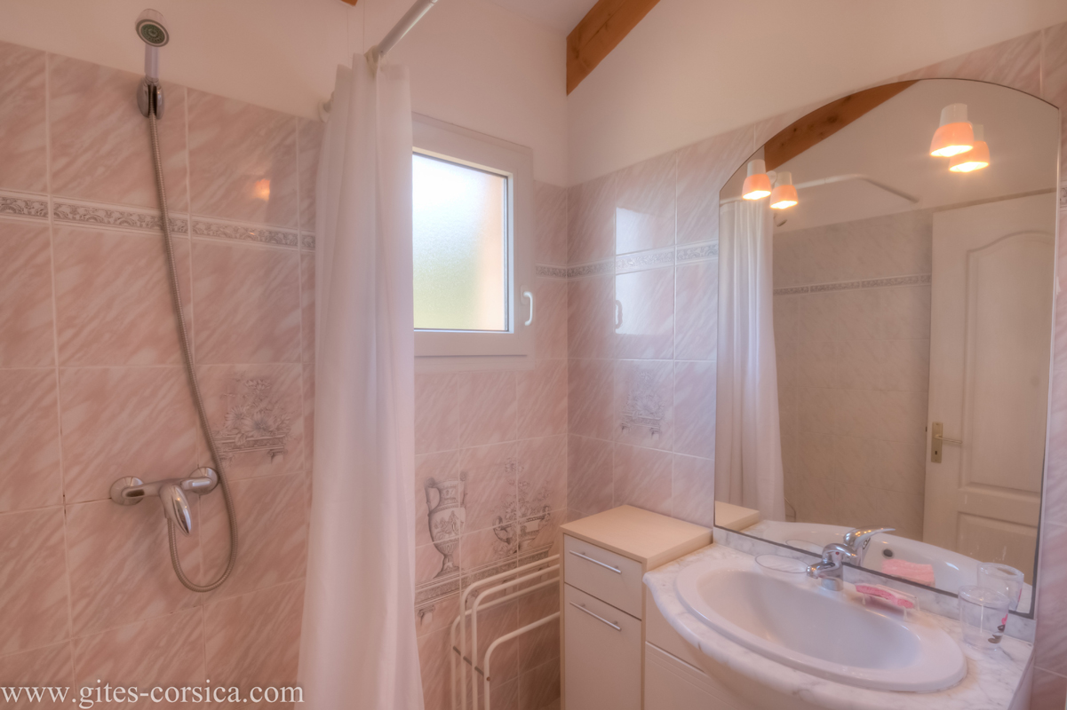 G�te rural � Tiuccia en Corse-du-Sud