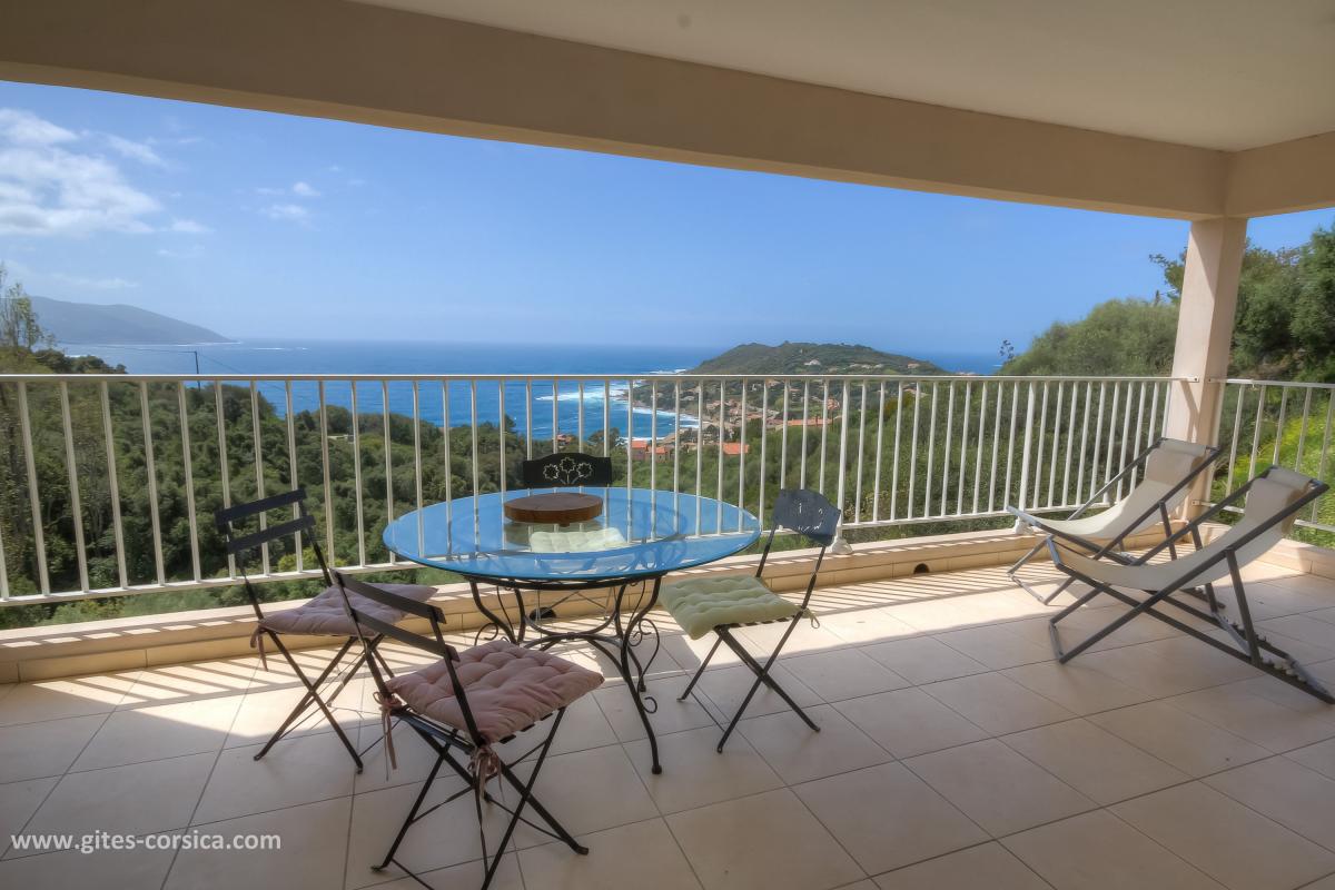 G�te rural � Tiuccia en Corse : chambre