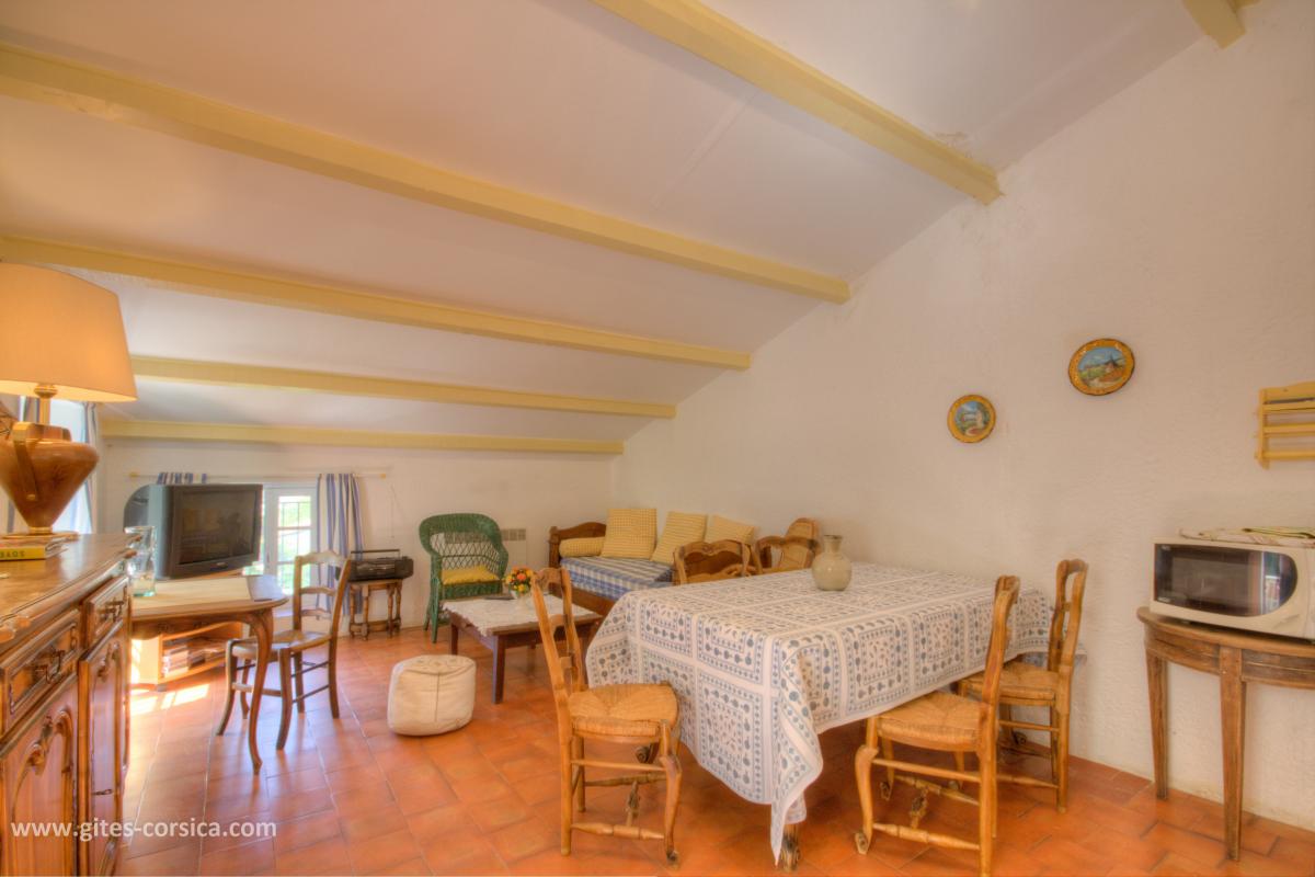 G�te rural � Lama en Haute-Corse : salle d'eau