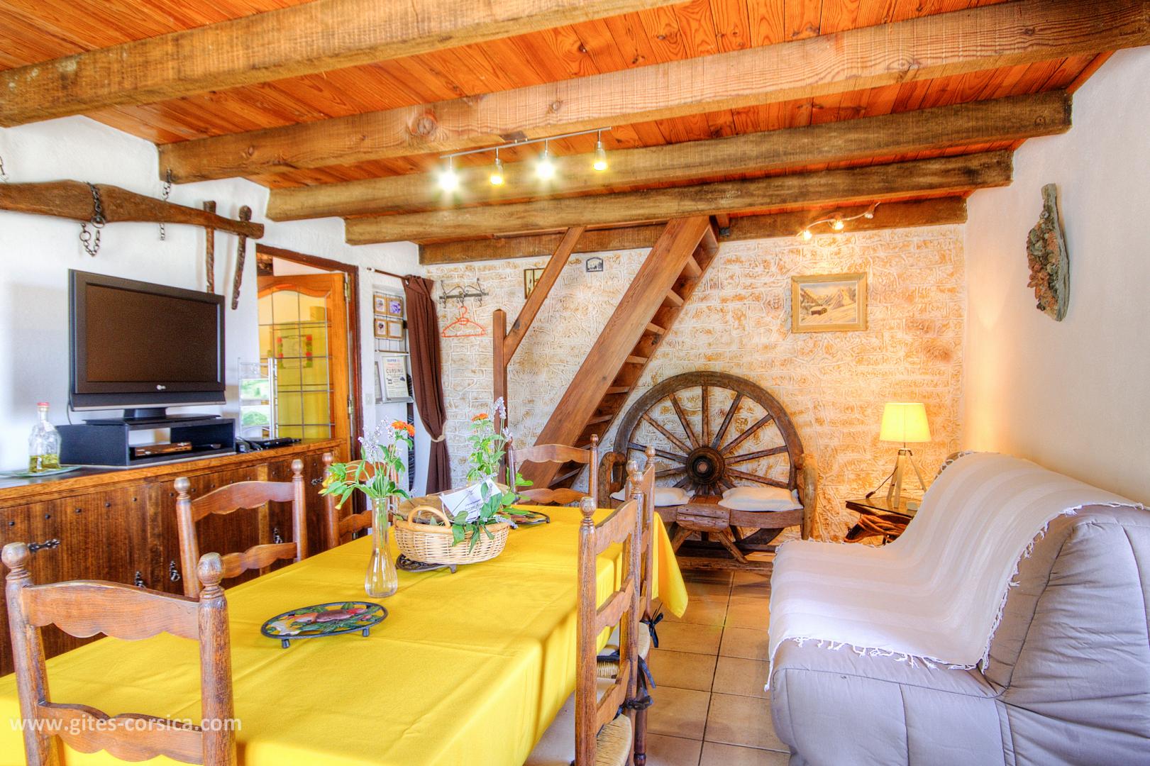 G�te rural � Bisinchi en Corse: cuisine