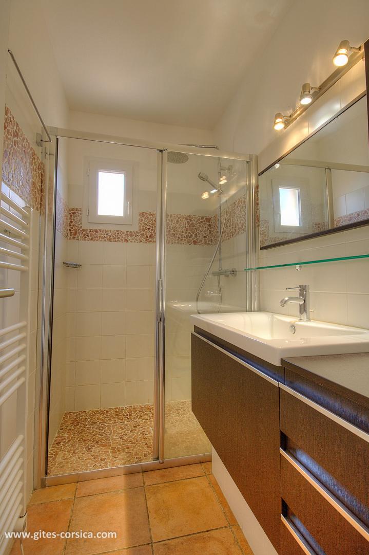 G�te rural � Serra di Ferro en Corse : chambre