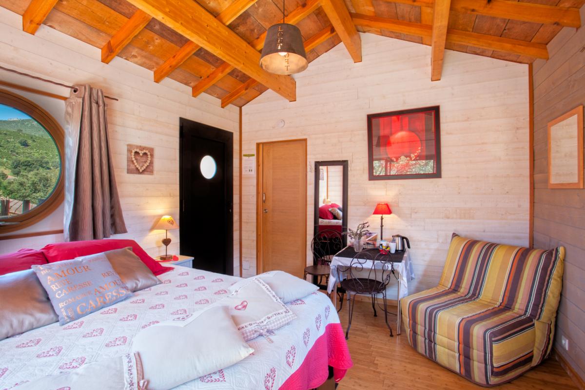 Cabane dans les arbres � Francardo en Haute-Corse : la chambre