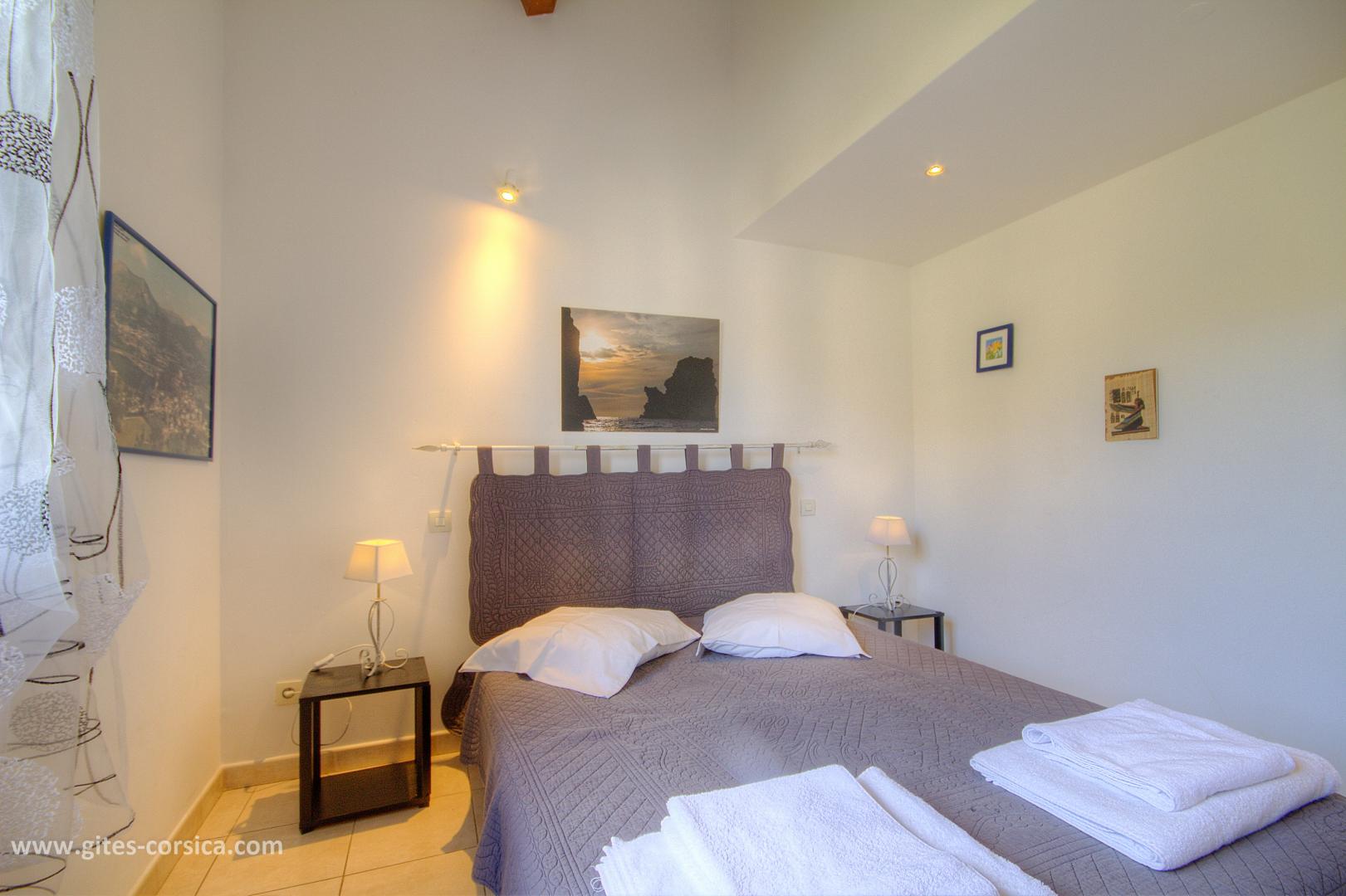 G�te rural � Oletta en Haute Corse : chambre